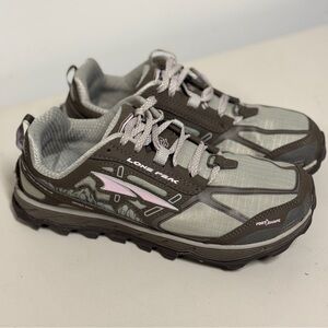 Altra Lone Peak 4 Shoes Womens Size 9 Trail Running. No insoles